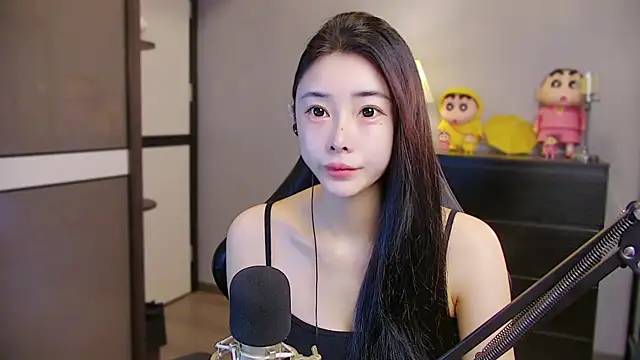 XiaoYuBao- online show from June 20, 7:16 pm