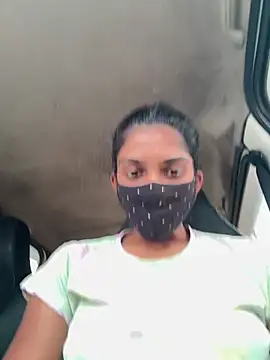 Snapshot of Miss__Manisha chatting on May 8, 6:19 am Miss Manisha online show from May 8, 6:19 am