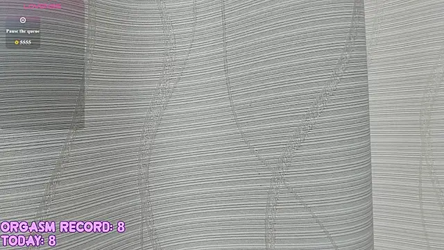 RileyNymph online show from June 21, 4:37 am
