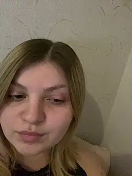 WendyPage online show from April 4, 8:28 pm