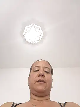 Snapshot of LIVANA_2026 chatting on March 15, 7:42 pm LIVANA 2026 online show from March 15, 7:42 pm