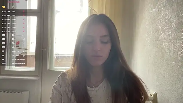 Moonstarisrares online show from June 17, 6:49 am