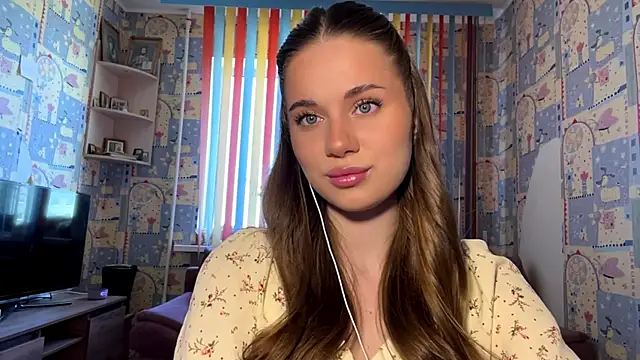 Snapshot of Miss_Blessnyth chatting on May 18, 6:08 am Miss Blessnyth online show from May 18, 6:08 am
