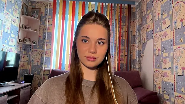 Snapshot of Miss_Blessnyth chatting on May 19, 6:09 am Miss Blessnyth online show from May 19, 6:09 am