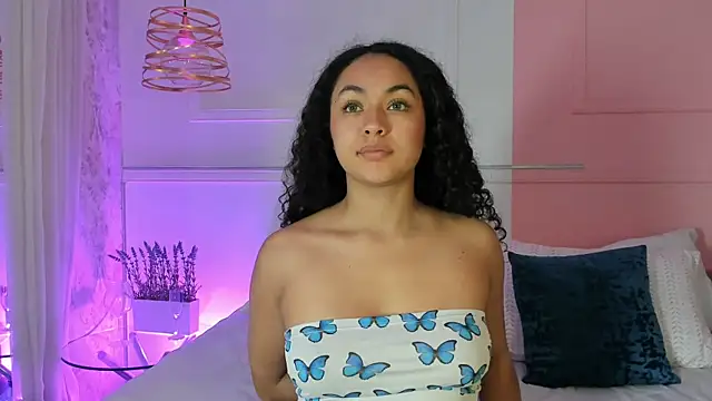 Snapshot of Arhii_khay chatting on June 5, 12:11 pm Arhii khay online show from June 5, 12:11 pm