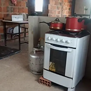 hotwife   br online show from March 25, 2:45 pm