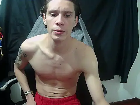 crixus11111 online show from May 4, 3:35 am