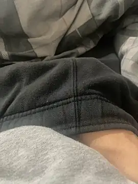 Snapshot of yjzeva chatting on March 14, 2:50 am yjzeva online show from March 14, 2:50 am