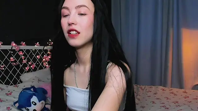 Snapshot of lizaa_breeze chatting on June 12, 5:01 pm lizaa breeze online show from June 12, 5:01 pm