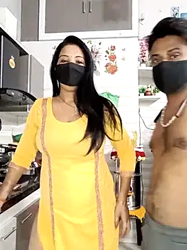 XcamGirl online show from April 23, 8:24 am