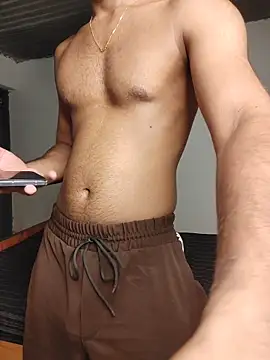 Snapshot of Iam_daku47 chatting on June 20, 5:27 pm Iam daku47 online show from June 20, 5:27 pm