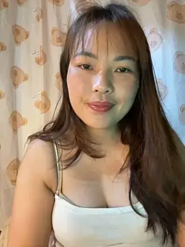 Milik-1022 online show from April 8, 9:15 pm