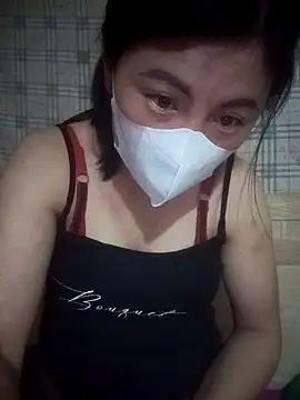 Snapshot of IORio_2X chatting on April 1, 5:43 pm IORio 2X online show from April 1, 5:43 pm