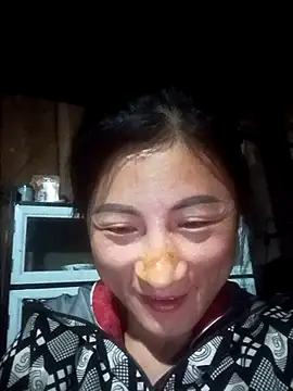 Snapshot of IORio_2X chatting on May 9, 1:05 pm IORio 2X online show from May 9, 1:05 pm