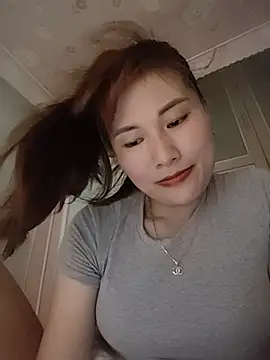 Lucxy-ki6 online show from July 8, 1:15 pm