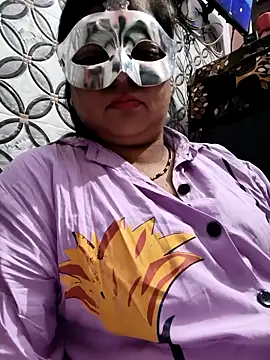 Gujju bhabhi69 online show from April 10, 12:49 am