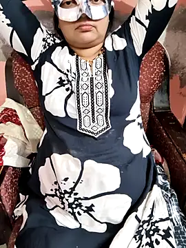 Gujju bhabhi69 online show from April 10, 4:12 pm