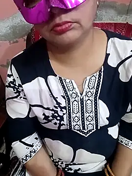 Gujju bhabhi69 online show from April 15, 8:32 am