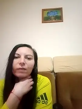 Snapshot of I_amArriana chatting on March 15, 5:52 pm I amArriana online show from March 15, 5:52 pm