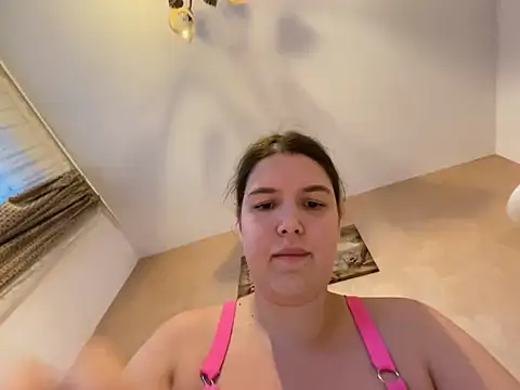 BettyyBlue online show from June 21, 6:10 pm