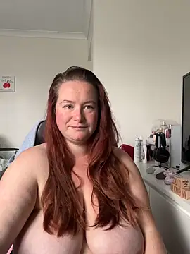 Snapshot of Jessicalouise1994 chatting on March 28, 10:26 am Jessicalouise1994 online show from March 28, 10:26 am