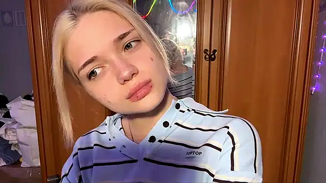 StacyChocopay online show from June 27, 10:37 pm