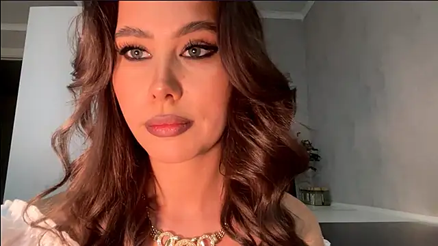 FloDesisles online show from March 18, 6:55 pm