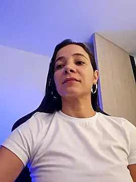 miaeyex online show from April 21, 12:00 pm