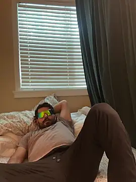 Hairylatino11 online show from March 14, 6:46 pm