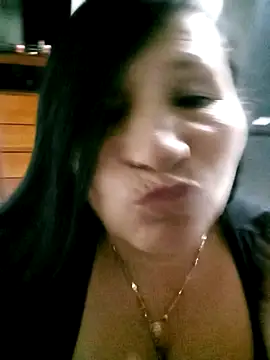 Ladygreeneyes online show from April 29, 1:43 am