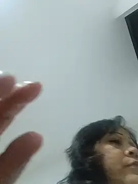 Naia queen25 online show from July 12, 7:21 am