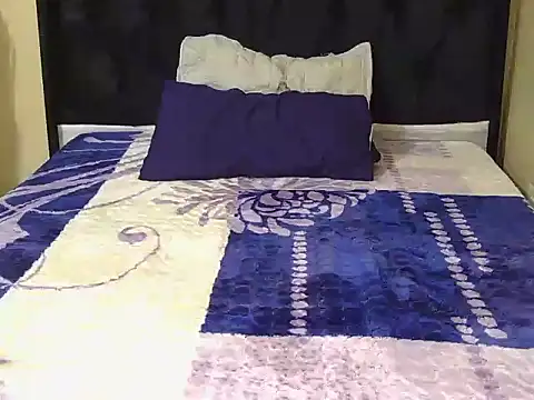 Snapshot of DARKBEATY20 chatting on March 15, 7:20 pm DARKBEATY20 online show from March 15, 7:20 pm