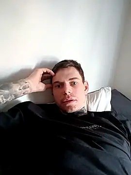 Snapshot of Ironicallys chatting on March 15, 8:53 am Ironicallys online show from March 15, 8:53 am