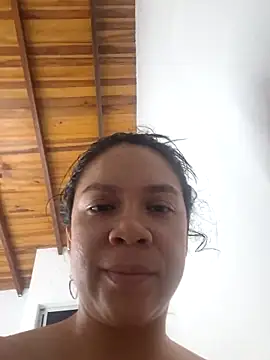 Snapshot of Aila_Phone chatting on May 8, 5:13 am Aila Phone online show from May 8, 5:13 am