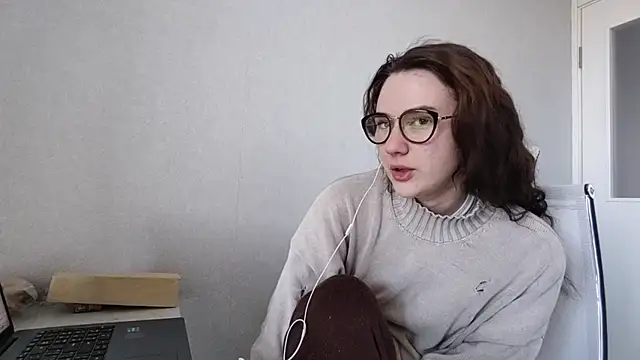 LaritaTocchio online show from April 27, 6:33 am