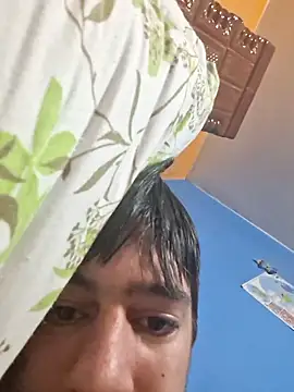 Snapshot of Lavinid chatting on March 19, 4:22 pm Lavinid online show from March 19, 4:22 pm