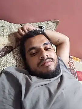 Snapshot of shubham19988 chatting on March 21, 3:59 pm shubham19988 online show from March 21, 3:59 pm