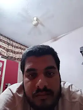 Snapshot of shubham19988 chatting on March 28, 4:06 pm shubham19988 online show from March 28, 4:06 pm