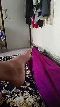 xyz 2giT online show from March 16, 11:03 am