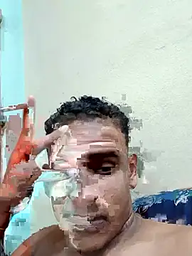 Snapshot of Ron_0101 chatting on July 11, 3:53 am Ron 0101 online show from July 11, 3:53 am