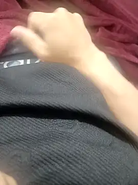 Snapshot of Deedpool_20cm chatting on March 28, 11:10 am Deedpool 20cm online show from March 28, 11:10 am