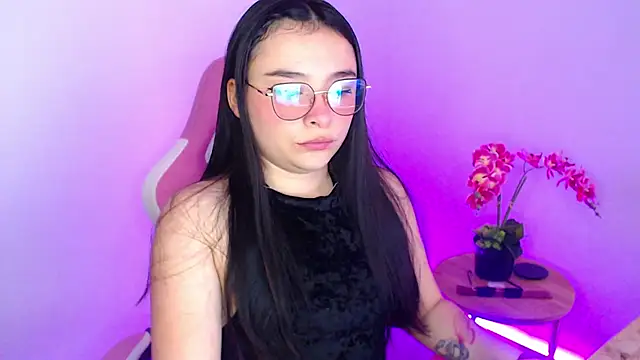 Snapshot of Nahia_Brm chatting on June 22, 3:09 pm Nahia Brm online show from June 22, 3:09 pm