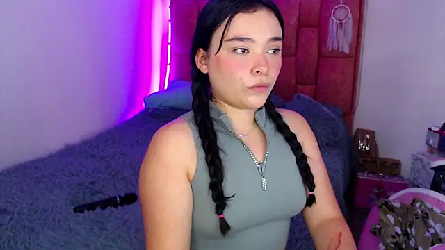 Snapshot of Nahia_Brm chatting on July 28, 6:20 pm Nahia Brm online show from July 28, 6:20 pm