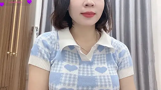 Snapshot of Ryo-Jisoo chatting on June 18, 10:09 am Ryo-Jisoo online show from June 18, 10:09 am