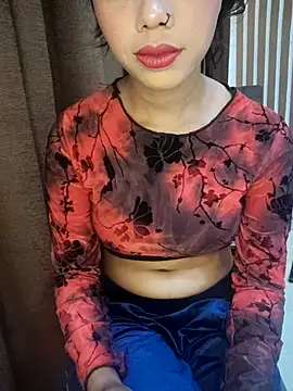 Candyy crushh online show from April 7, 5:46 pm