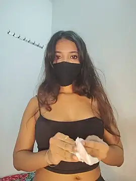Snapshot of Candyy_crushh chatting on June 30, 5:47 pm Candyy crushh online show from June 30, 5:47 pm