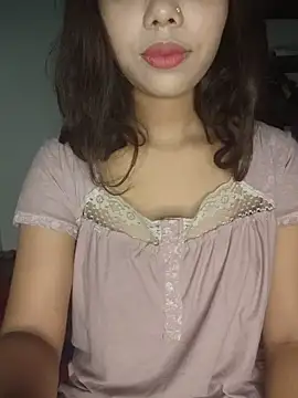 Snapshot of Candyy_crushh chatting on July 15, 9:31 pm Candyy crushh online show from July 15, 9:31 pm
