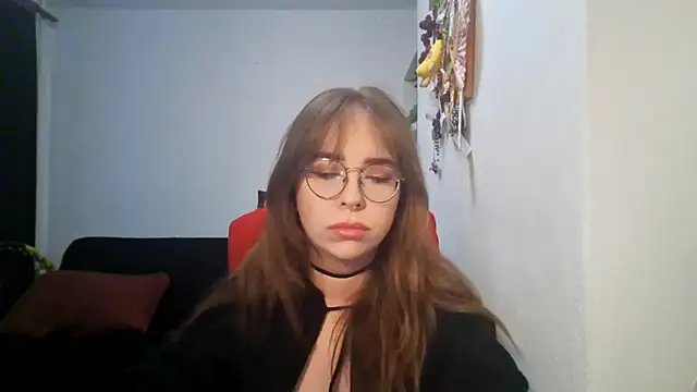 CassieXNatural online show from March 19, 4:11 pm