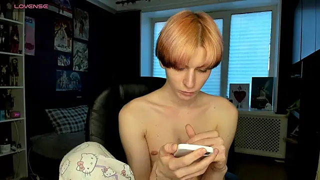 Snapshot of sweet_peach___ chatting on June 1, 6:31 pm sweet peach online show from June 1, 6:31 pm