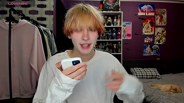 Snapshot of sweet_peach___ chatting on July 5, 7:43 pm sweet peach online show from July 5, 7:43 pm